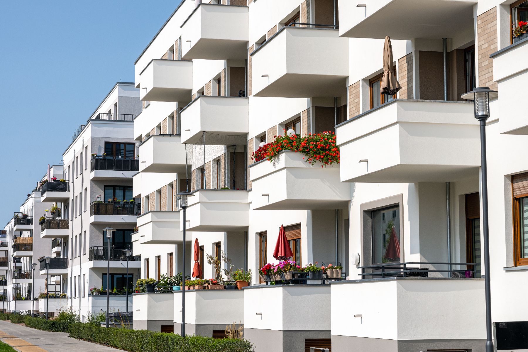 Condominium association property financed through capital improvement lending
